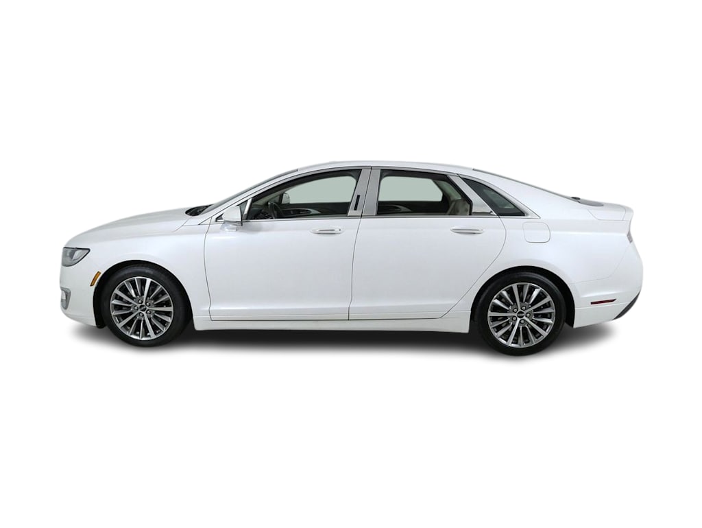Thumbnail: 2017 Lincoln MKZ - 24