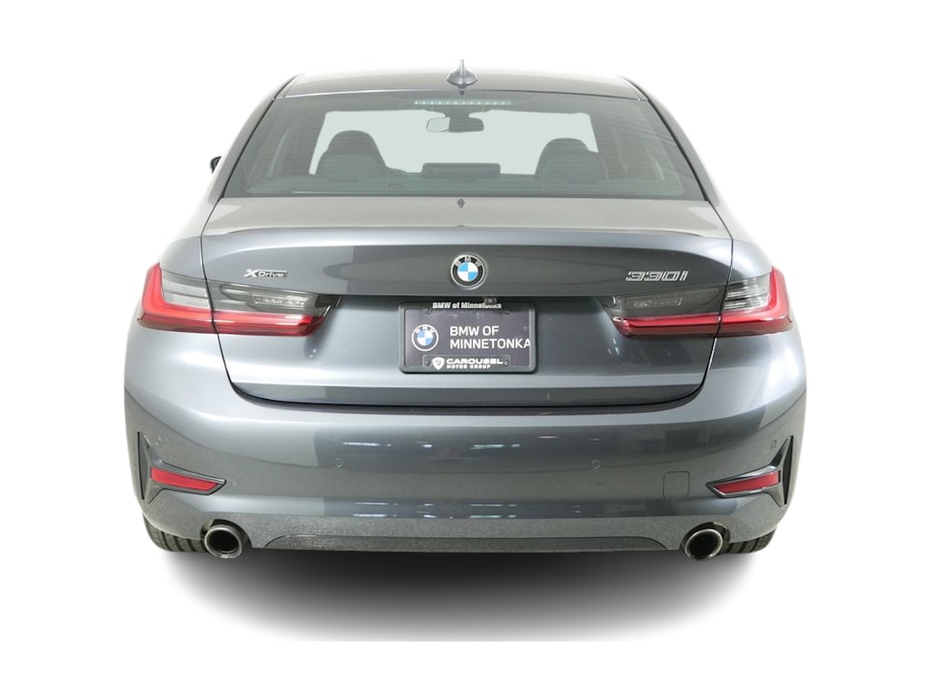 2022 BMW 3 Series 330xi 5