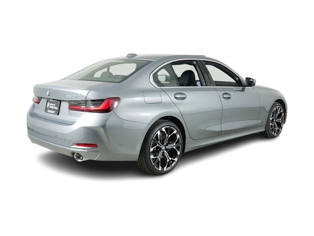 Thumbnail: 2025 BMW 3 Series - 22