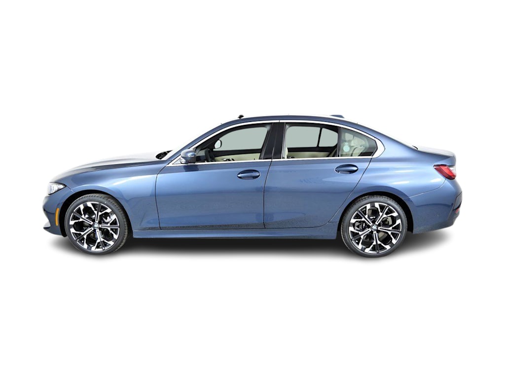 Thumbnail: 2026 BMW 3 Series - 3