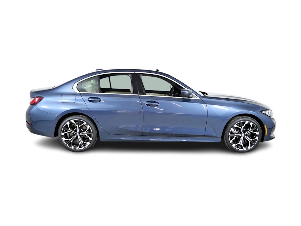 Thumbnail: 2026 BMW 3 Series - 21