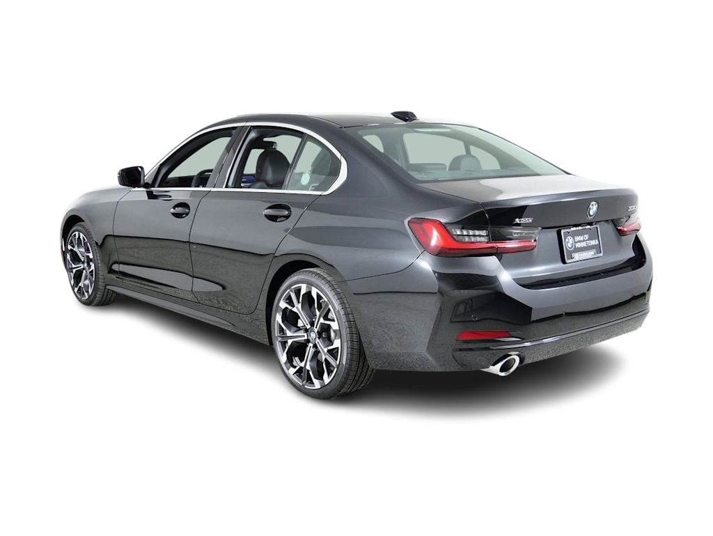 Thumbnail: 2026 BMW 3 Series - 4