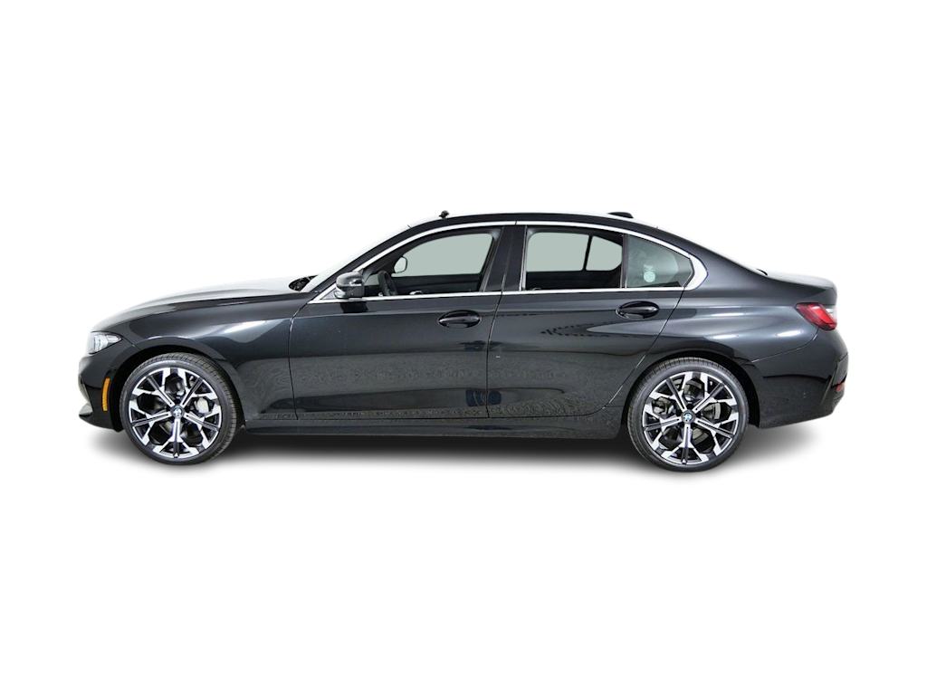 Thumbnail: 2026 BMW 3 Series - 26
