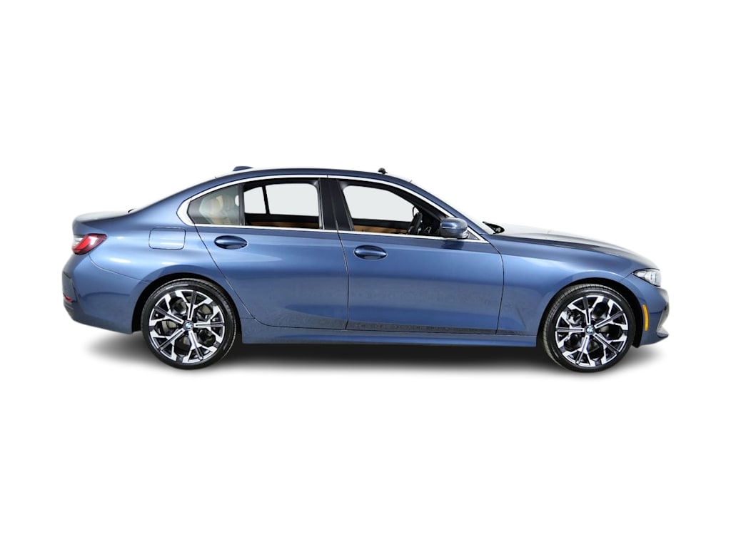 Thumbnail: 2026 BMW 3 Series - 21