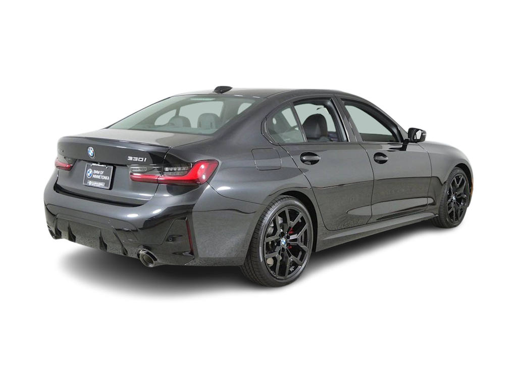 Thumbnail: 2025 BMW 3 Series - 22
