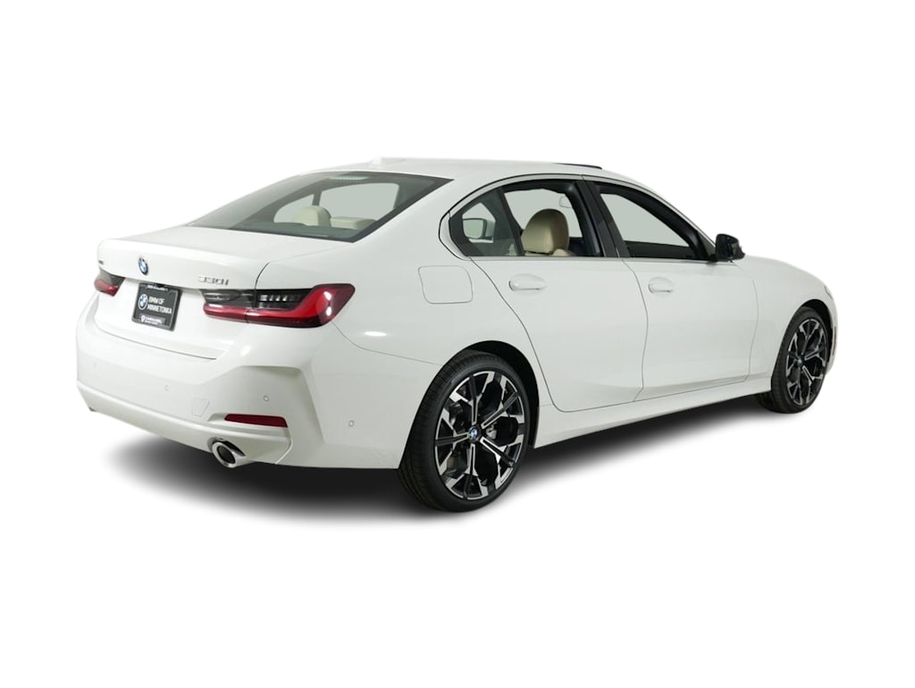 Thumbnail: 2025 BMW 3 Series - 21