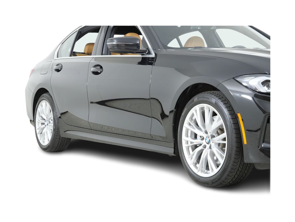 Thumbnail: 2024 BMW 3 Series - 18