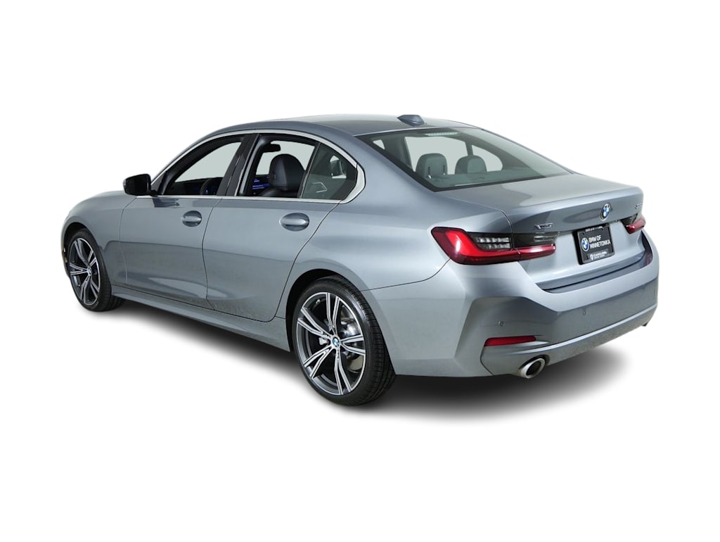 Thumbnail: 2024 BMW 3 Series - 4