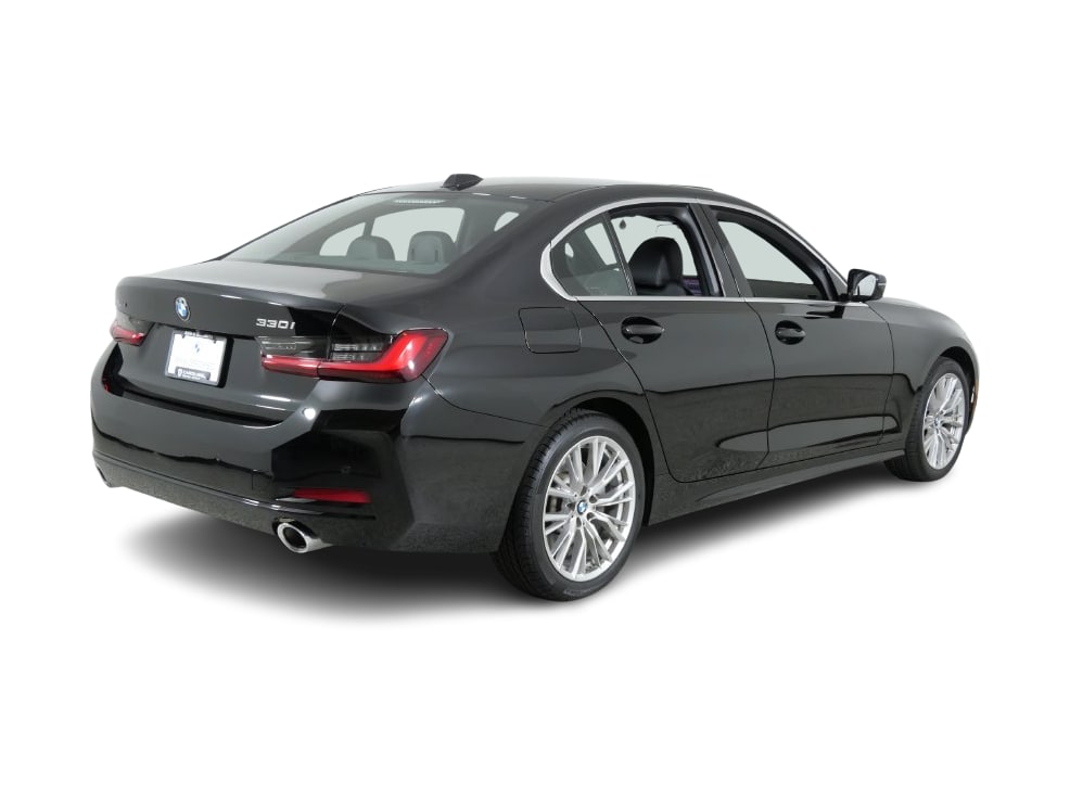 Thumbnail: 2024 BMW 3 Series - 23