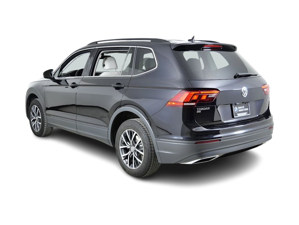Thumbnail: 2019 Volkswagen Tiguan - 4