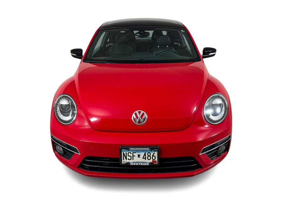 Thumbnail: 2016 Volkswagen Beetle - 4