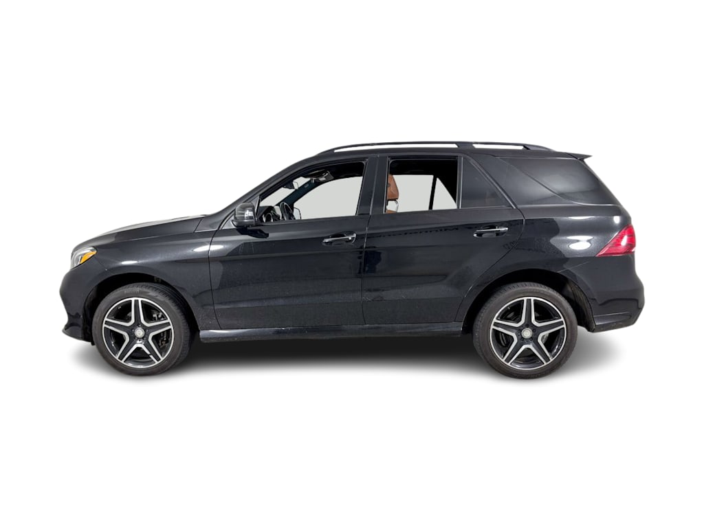 Thumbnail: 2016 Mercedes-Benz GLE - 12