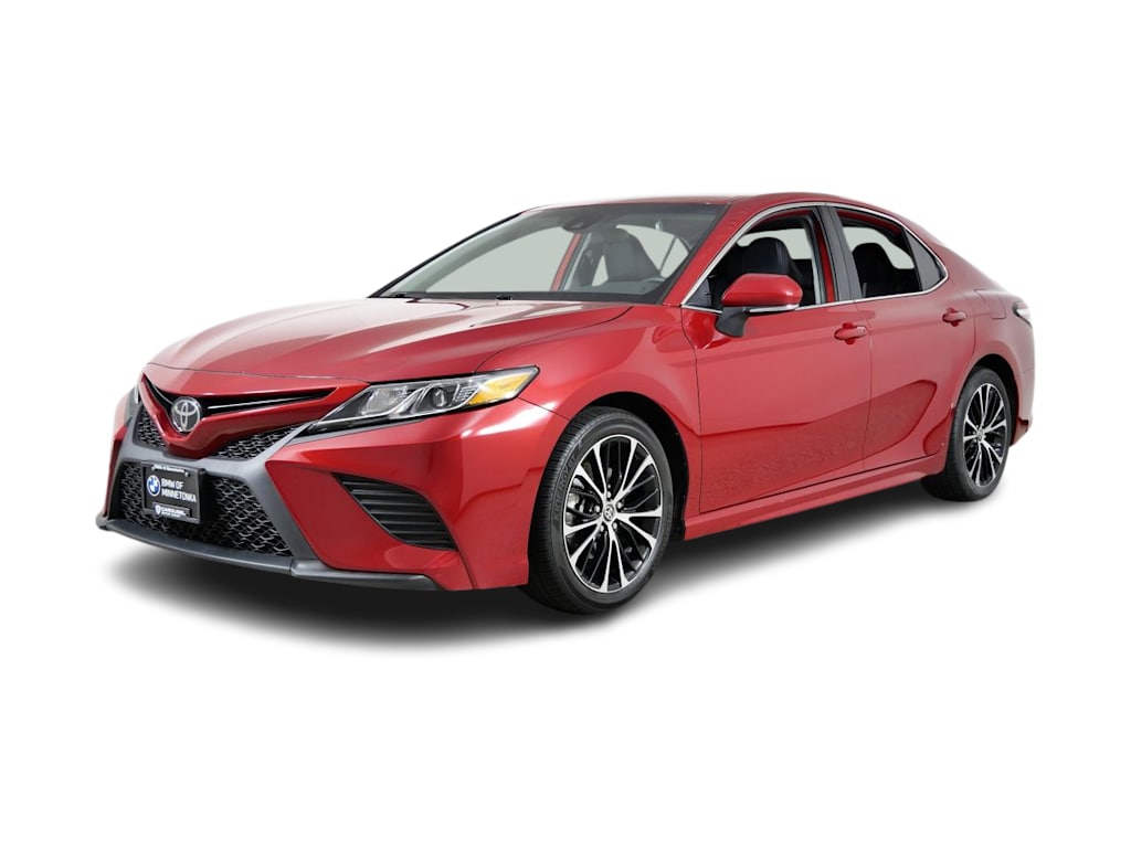 Used 2020 Toyota Camry SE with VIN 4T1G11BK1LU003983 for sale in Maplewood, Minnesota