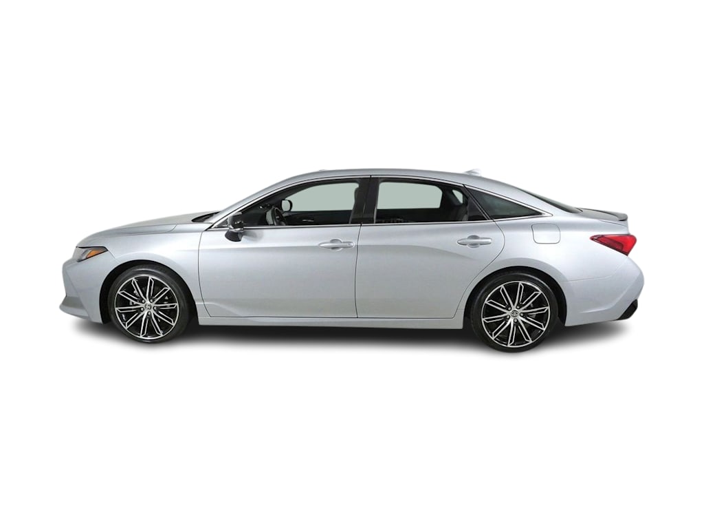 Thumbnail: 2022 Toyota Avalon - 22
