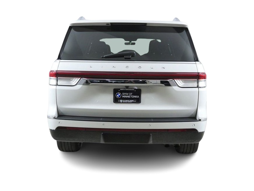 Thumbnail: 2022 Lincoln Navigator L - 5
