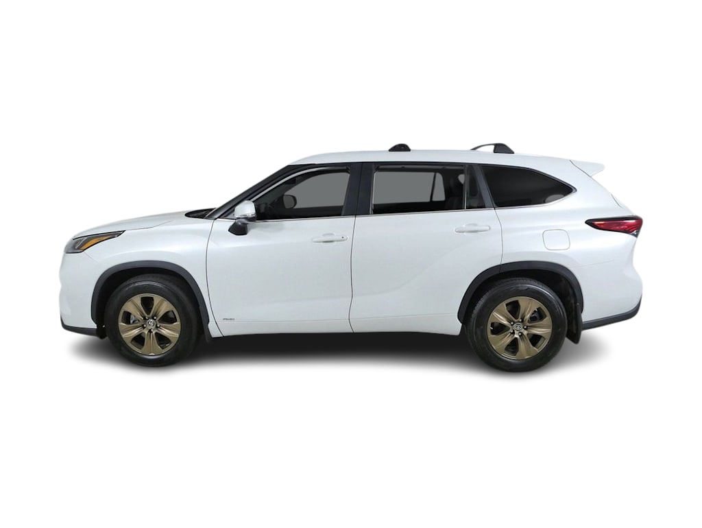 Thumbnail: 2023 Toyota Highlander - 24