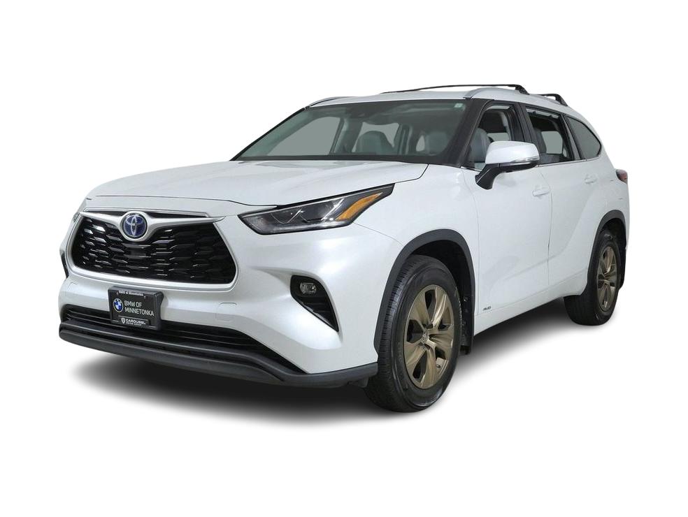 Used 2023 Toyota Highlander Bronze Edition with VIN 5TDABRCH4PS571258 for sale in Coon Rapids, Minnesota