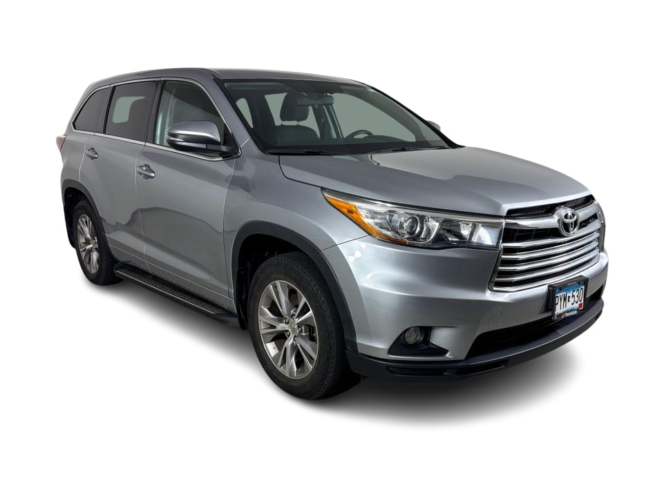 Thumbnail: 2015 Toyota Highlander - 9
