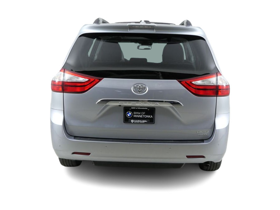 Thumbnail: 2018 Toyota Sienna - 5