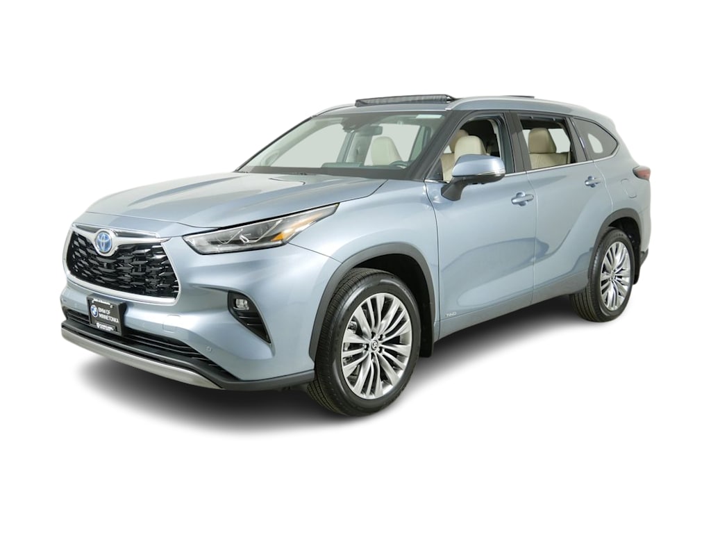 Used 2024 Toyota Highlander Platinum with VIN 5TDEBRCH0RS626129 for sale in Saint Paul, Minnesota