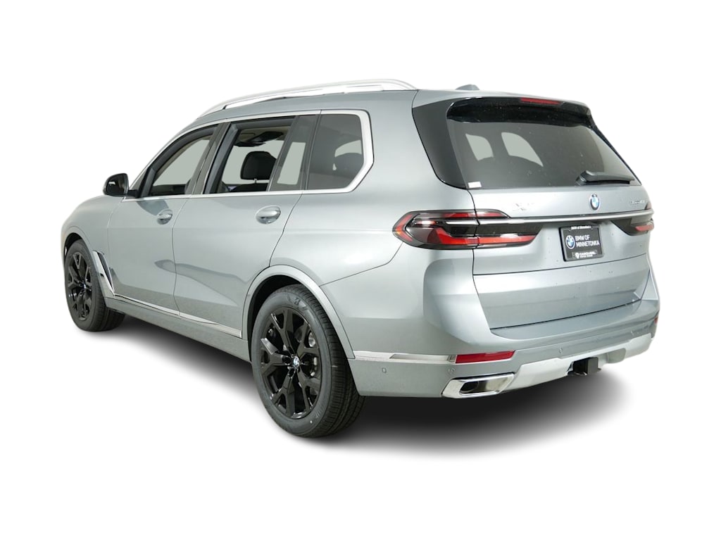 Thumbnail: 2026 BMW X7 - 23
