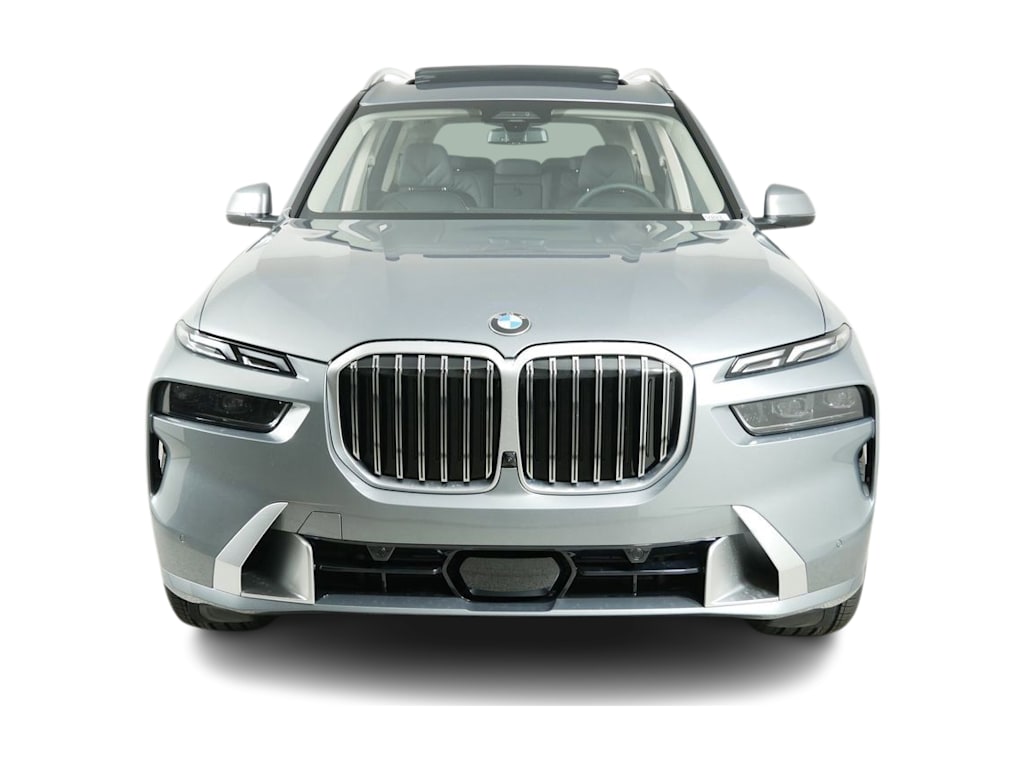 Thumbnail: 2026 BMW X7 - 6