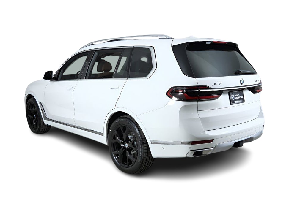 Thumbnail: 2026 BMW X7 - 4