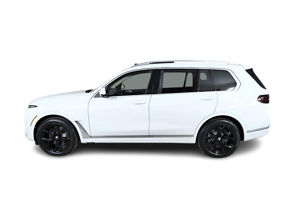 Thumbnail: 2026 BMW X7 - 3