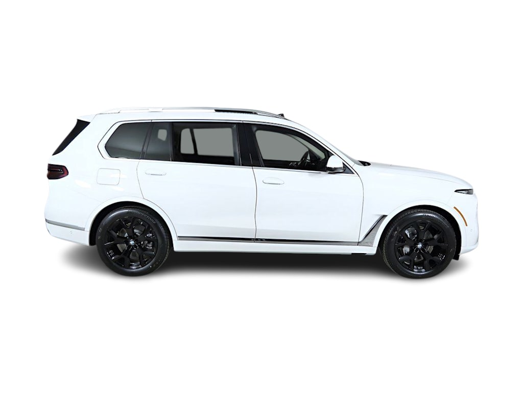 Thumbnail: 2026 BMW X7 - 18