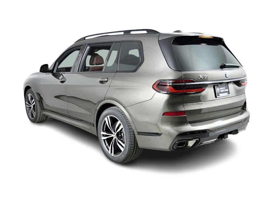 Thumbnail: 2026 BMW X7 - 4