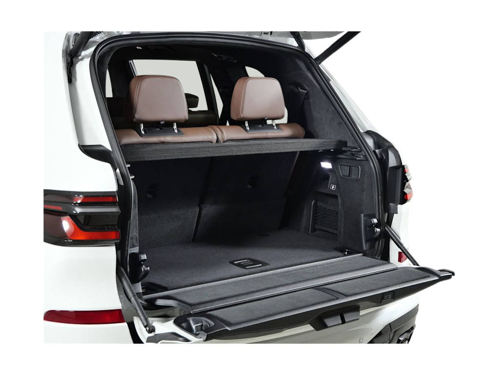 Thumbnail: 2026 BMW X7 - 34