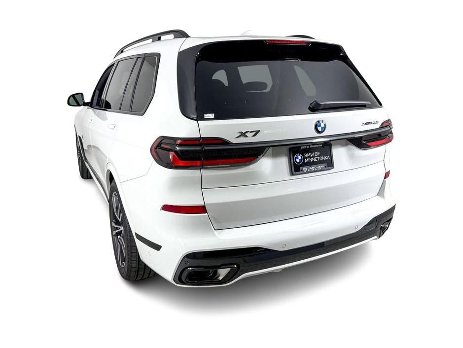 Thumbnail: 2026 BMW X7 - 4