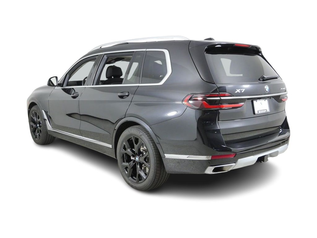 Thumbnail: 2026 BMW X7 - 4