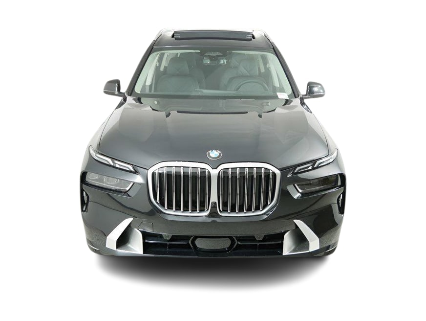 Thumbnail: 2026 BMW X7 - 25