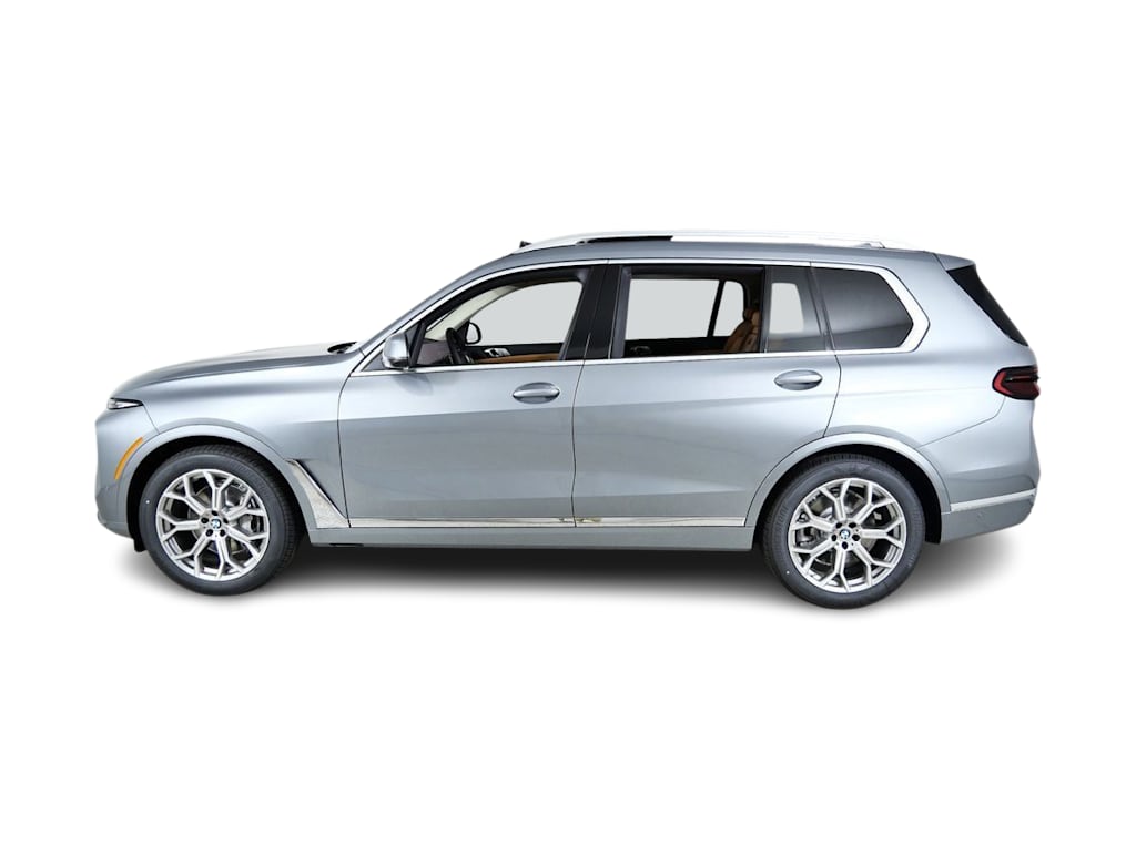 Thumbnail: 2026 BMW X7 - 25