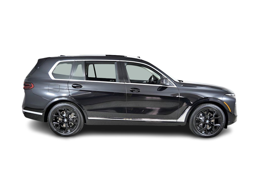 Thumbnail: 2026 BMW X7 - 19