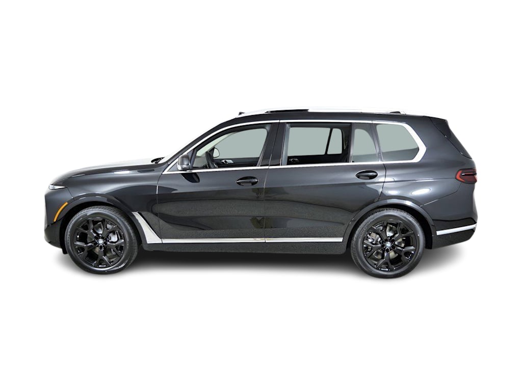 Thumbnail: 2026 BMW X7 - 25