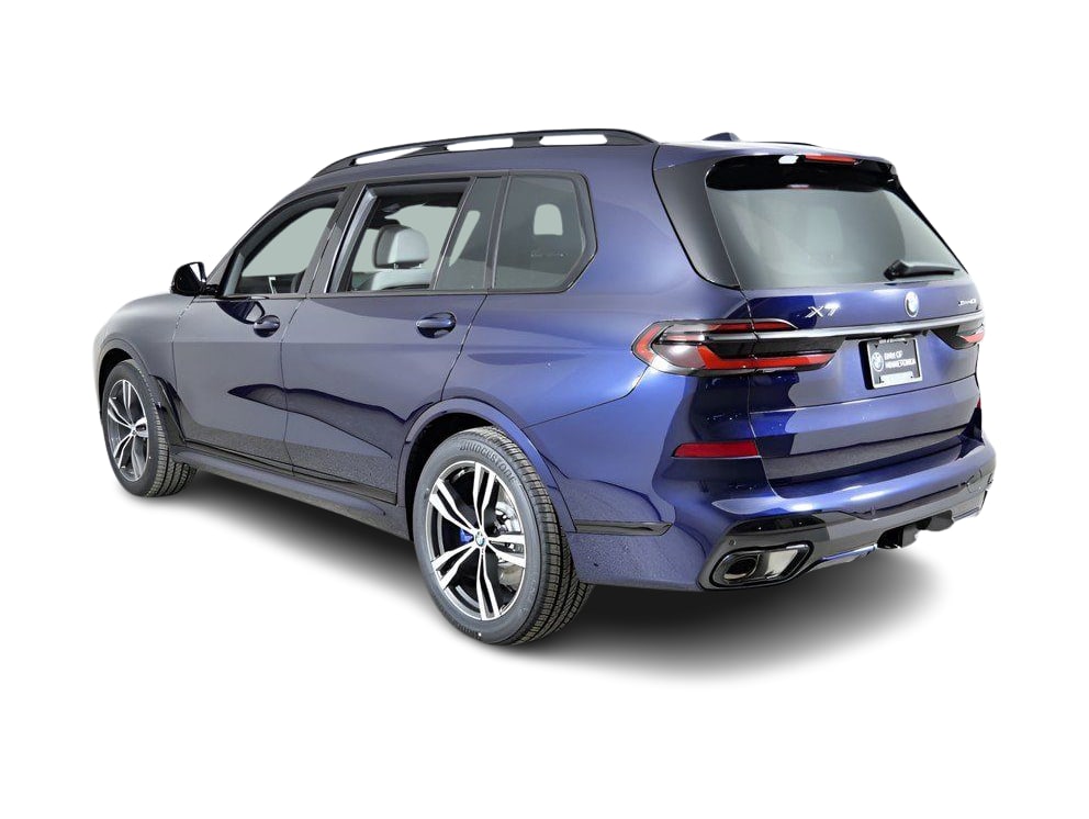 Thumbnail: 2026 BMW X7 - 4