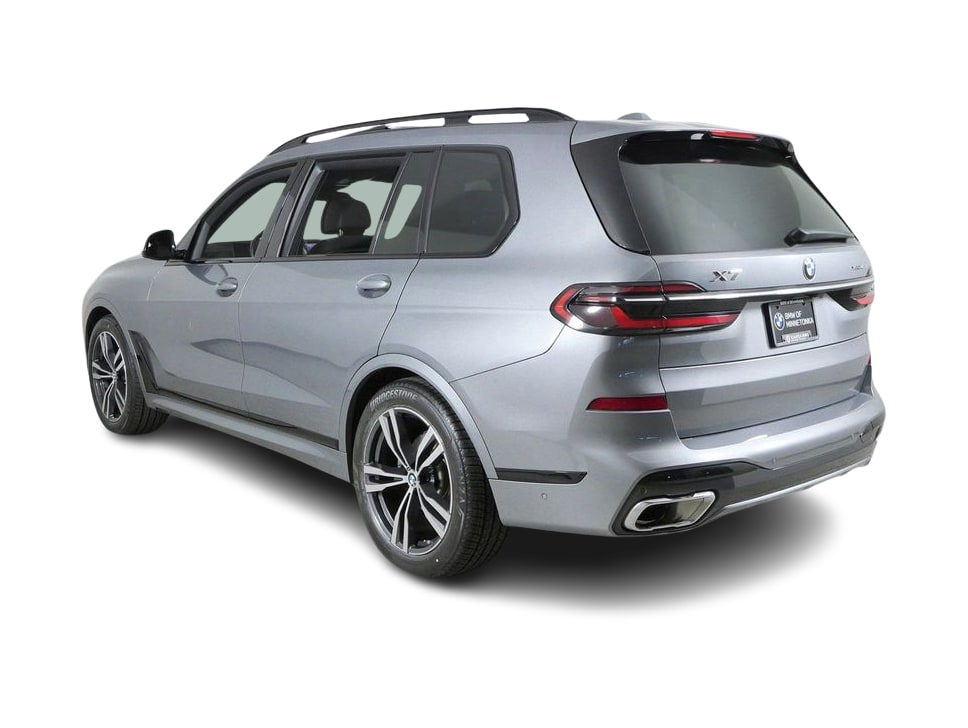 Thumbnail: 2023 BMW X7 - 4