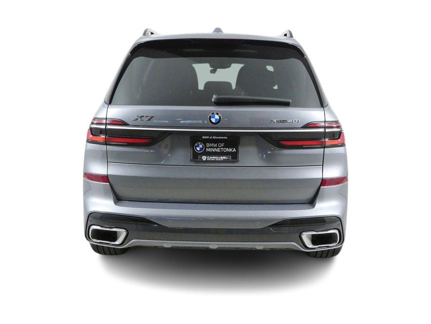 Thumbnail: 2023 BMW X7 - 21