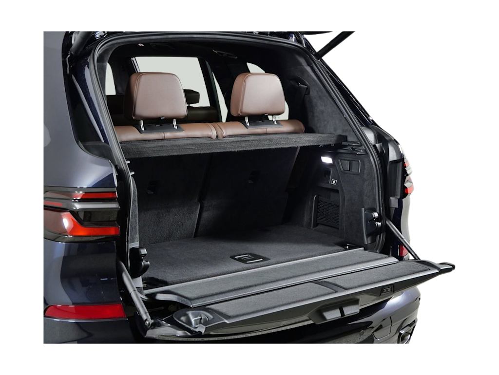 Thumbnail: 2026 BMW X7 - 34