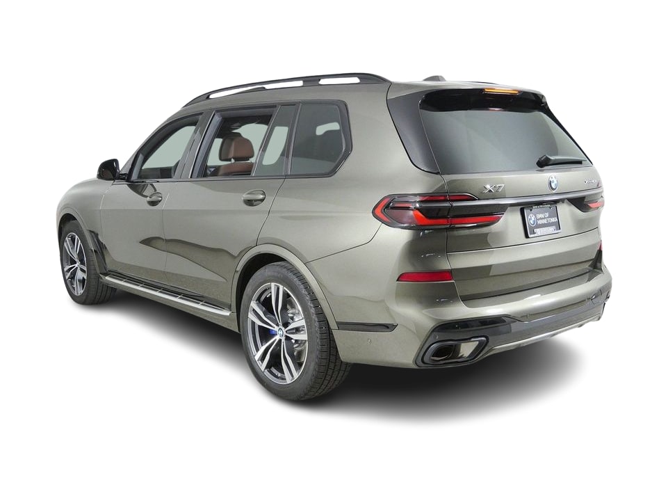 Thumbnail: 2026 BMW X7 - 4