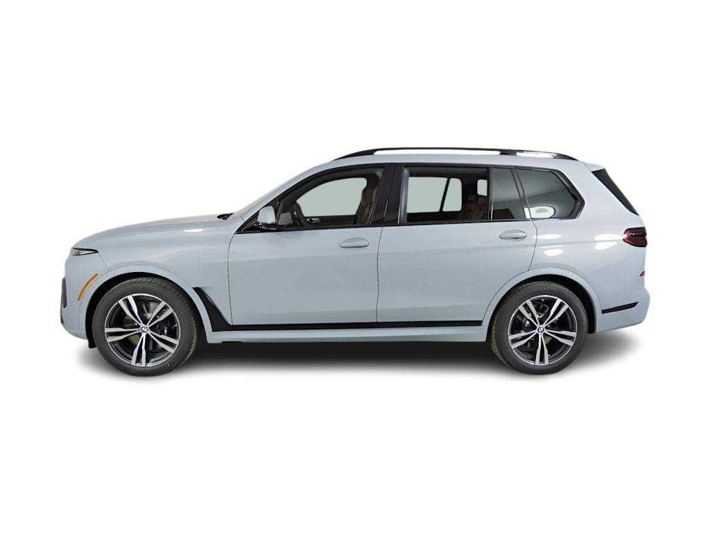Thumbnail: 2026 BMW X7 - 3