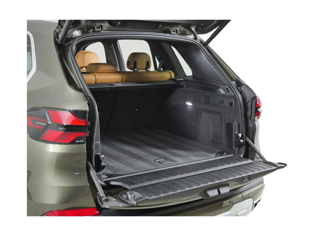 Thumbnail: 2024 BMW X5 - 33