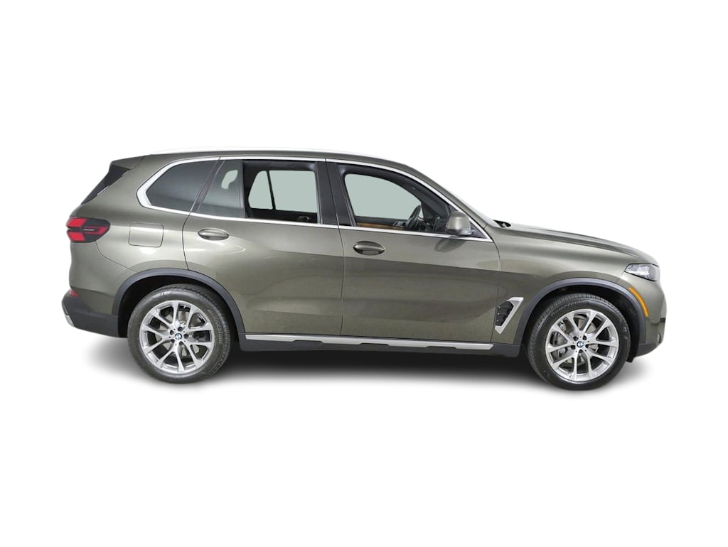 Thumbnail: 2024 BMW X5 - 19