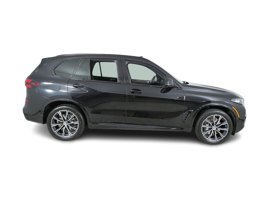 Thumbnail: 2024 BMW X5 - 19