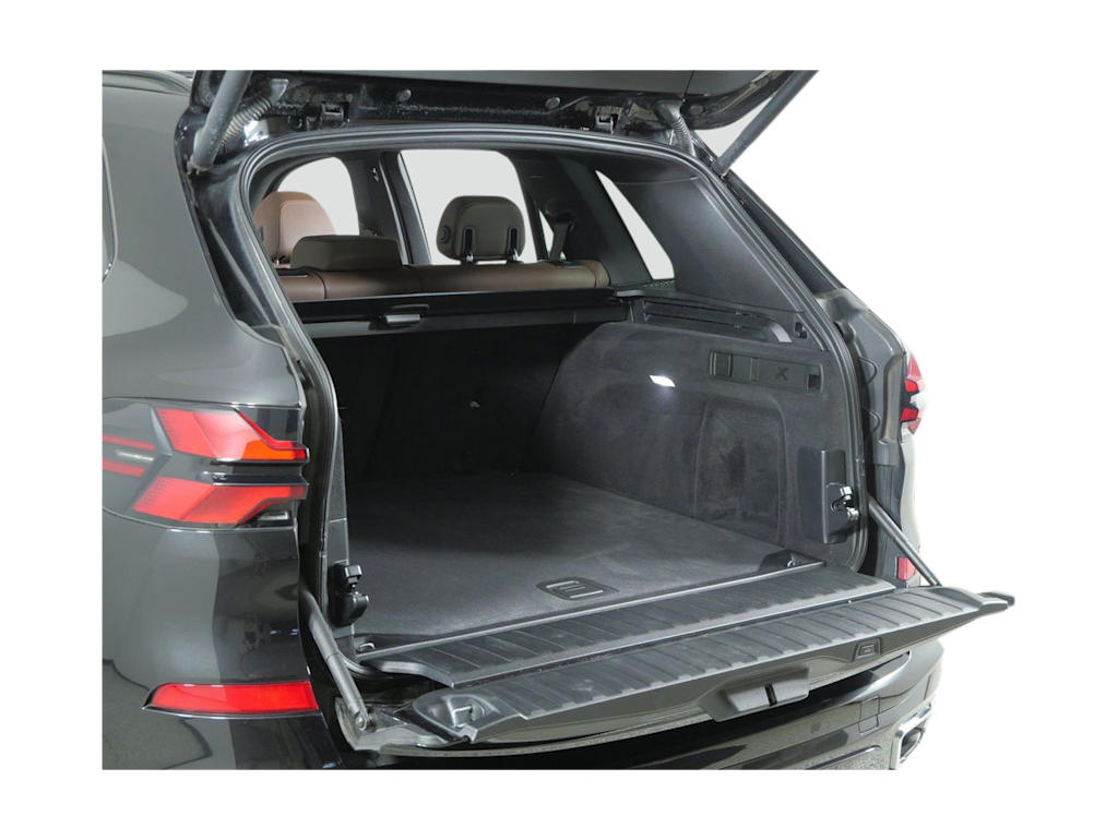Thumbnail: 2024 BMW X5 - 15