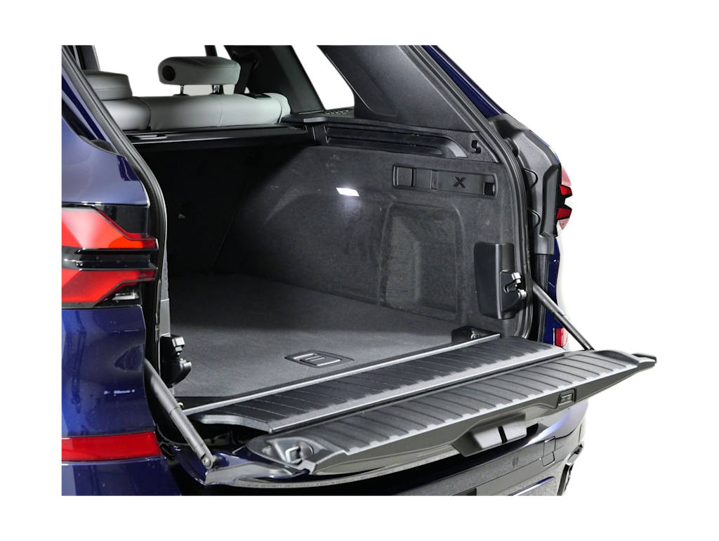 Thumbnail: 2026 BMW X5 - 15