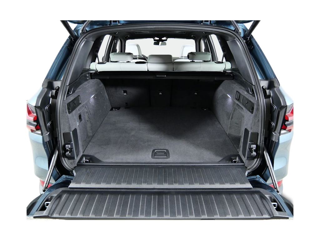 Thumbnail: 2026 BMW X5 - 34