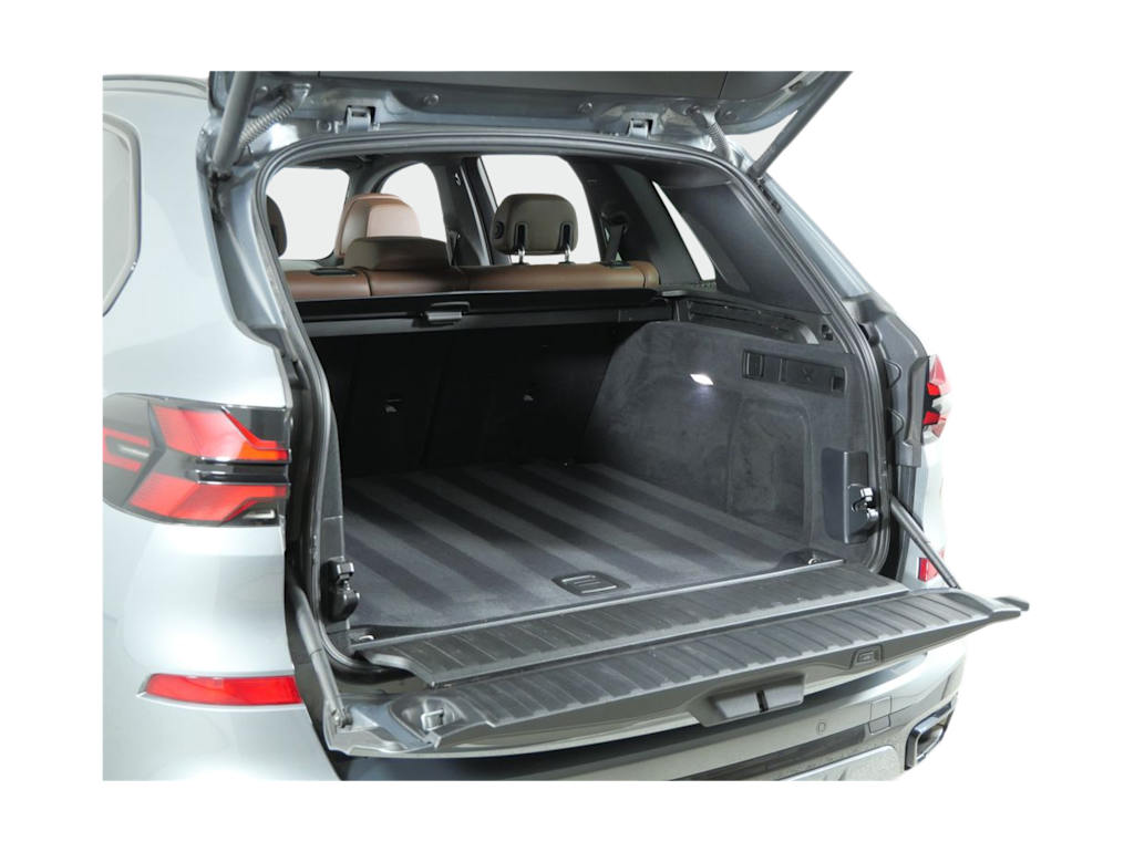 Thumbnail: 2024 BMW X5 - 34